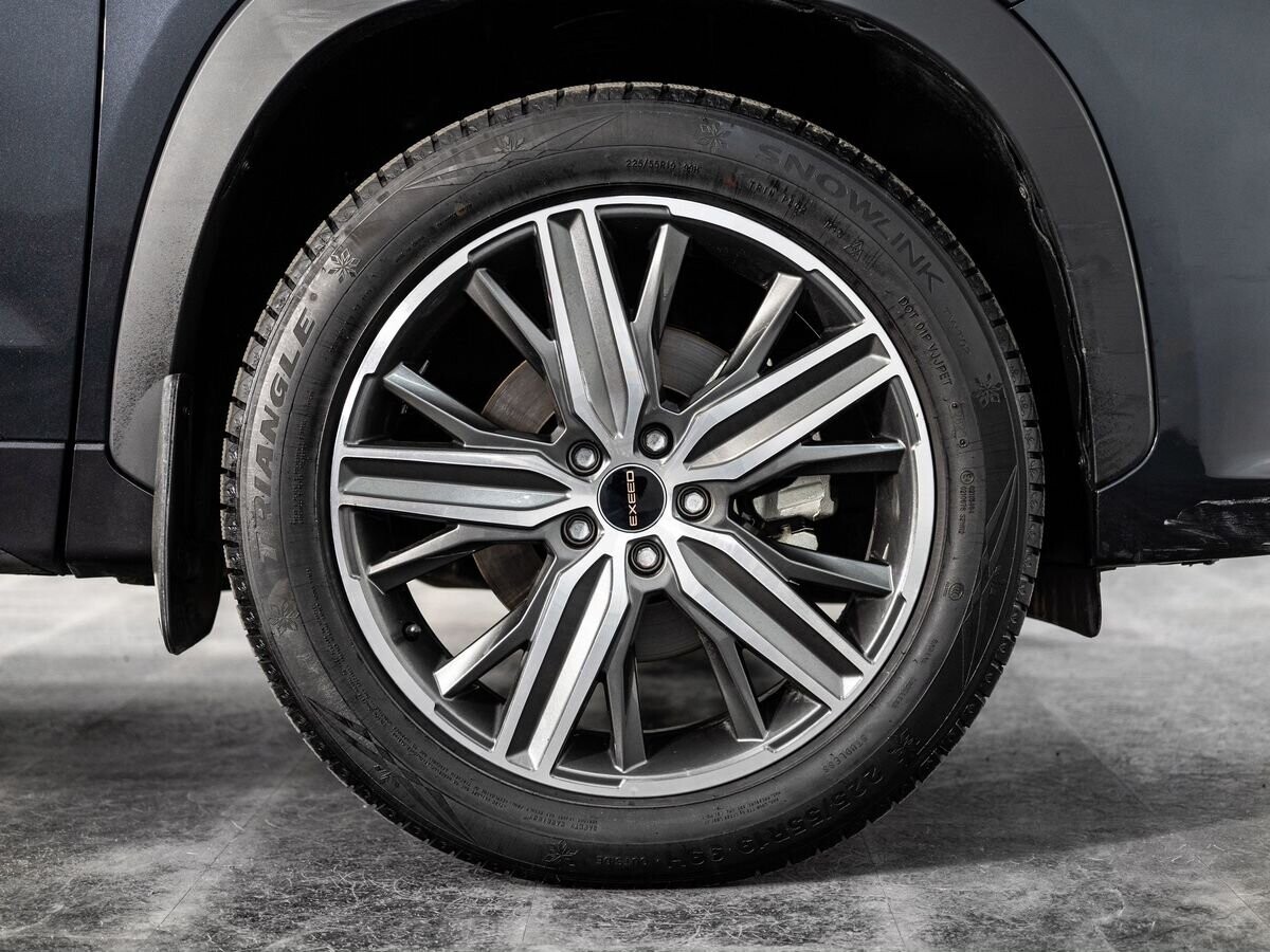 Exeed LX 2023 - фото автомобиля