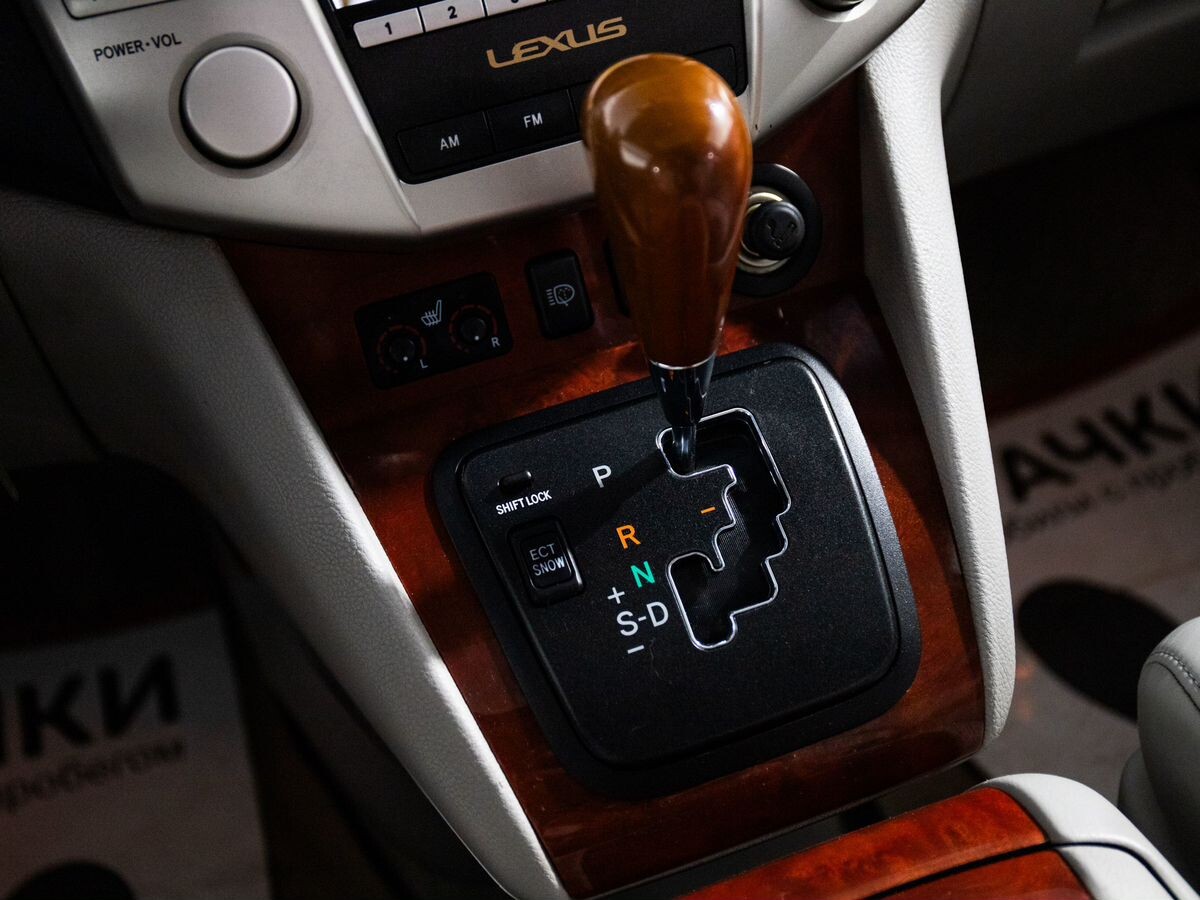 Lexus RX 2006 - фото автомобиля