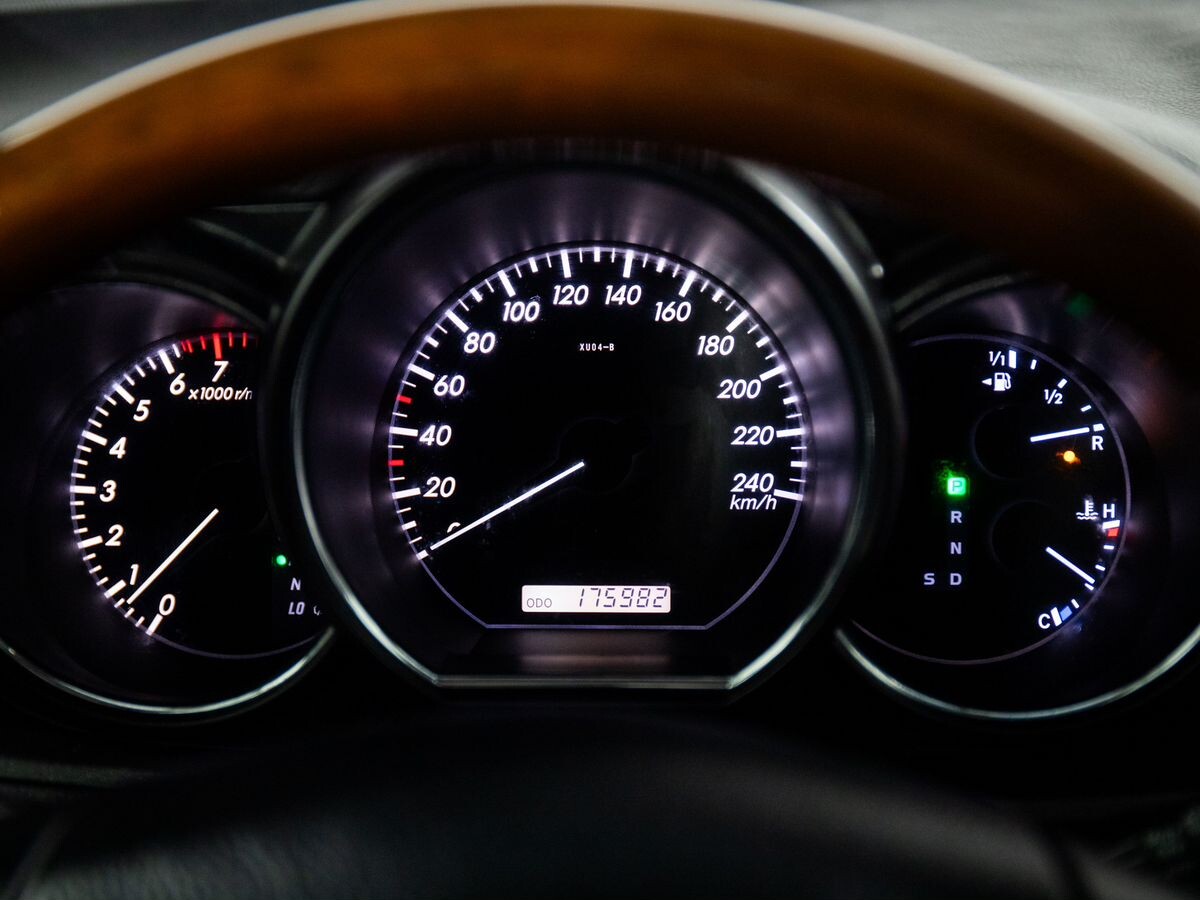 Lexus RX 2006 - фото автомобиля