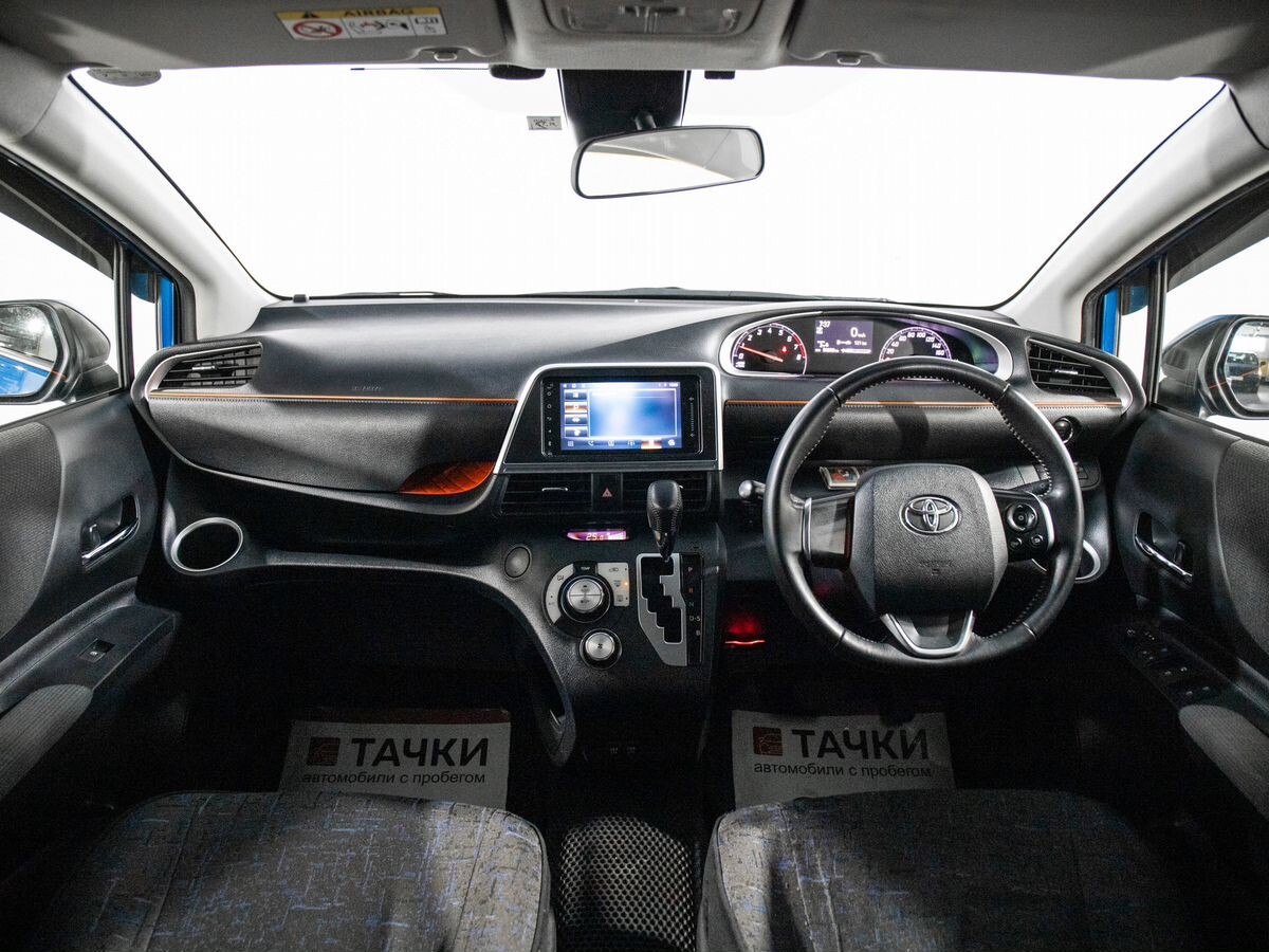 Toyota Sienta 2019 - фото автомобиля