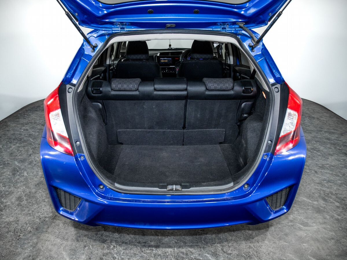 Honda Fit 2017 - фото автомобиля