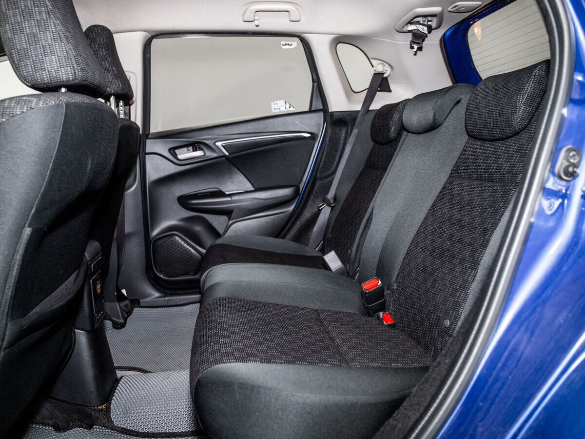 Honda Fit 2017 - фото автомобиля