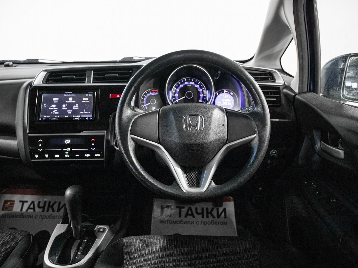 Honda Fit 2017 - фото автомобиля