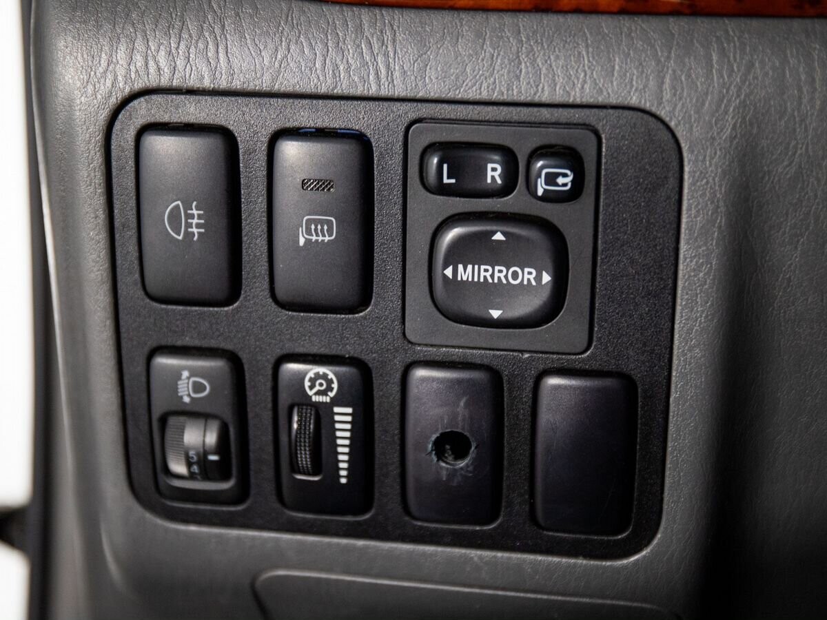 Toyota Land Cruiser Prado 2005 - фото автомобиля