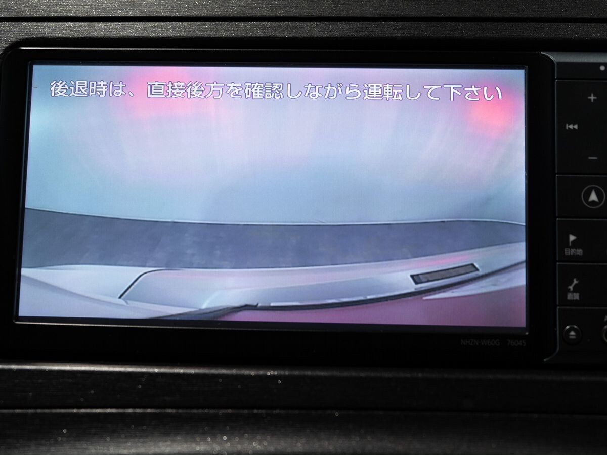 Toyota Prius 2010 - фото автомобиля