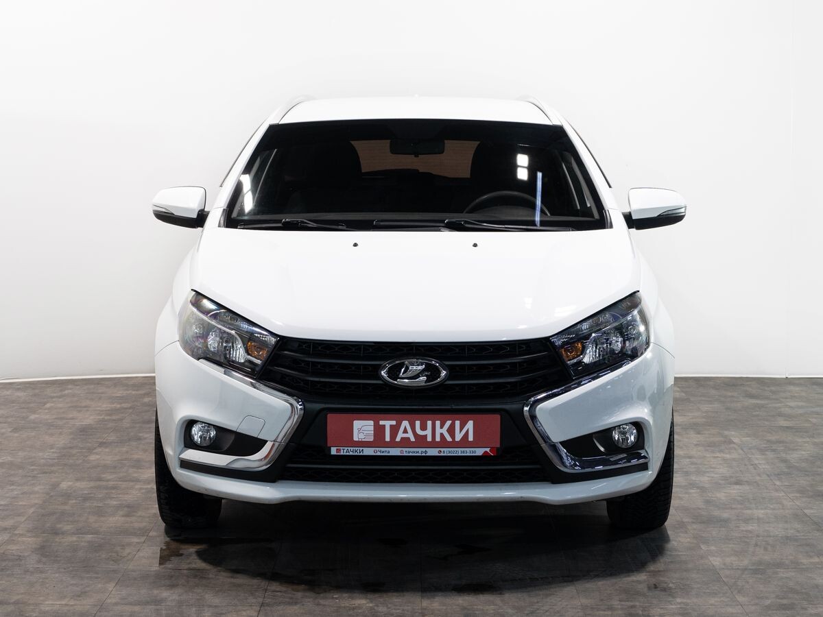 Lada (ВАЗ) Vesta 2019 - фото автомобиля