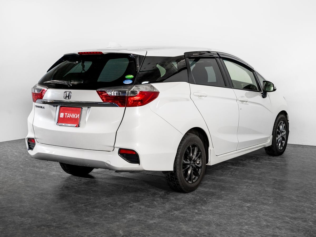 Honda Shuttle 2016 - фото автомобиля