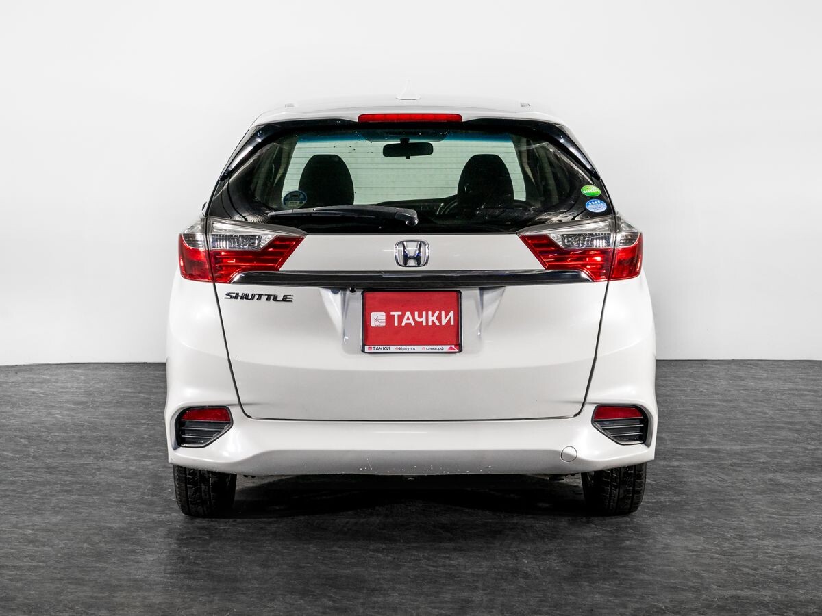 Honda Shuttle 2016 - фото автомобиля