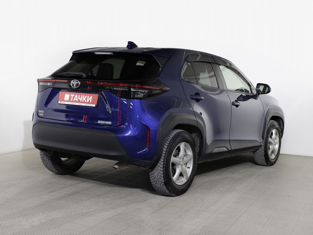 Toyota Yaris Cross 2021 - фото автомобиля
