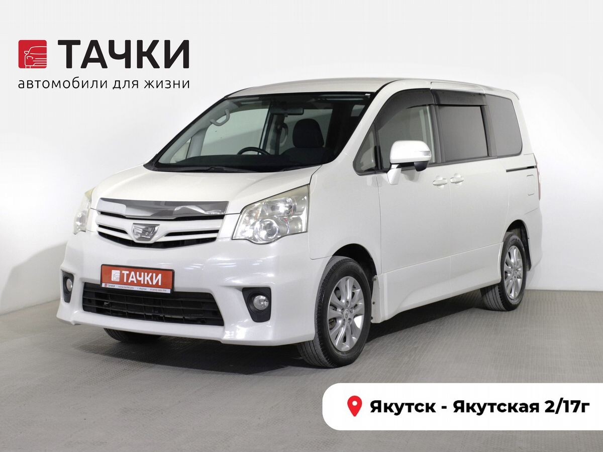 Toyota Noah 2012 - фото автомобиля