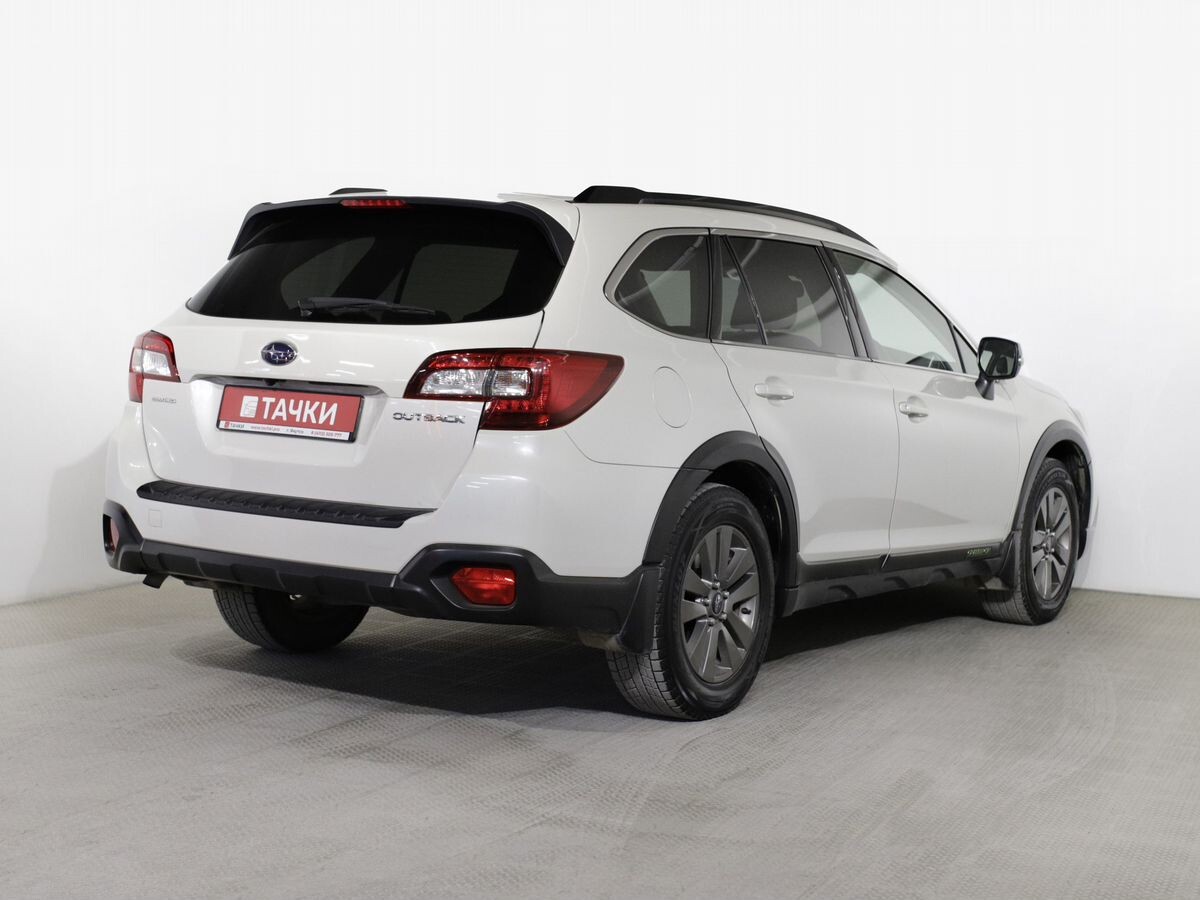Subaru Outback 2017 - фото автомобиля