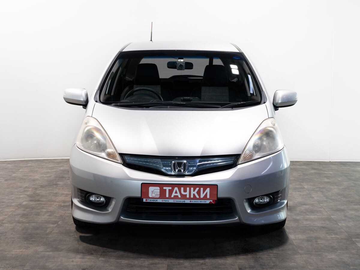 Honda Fit Shuttle 2011 - фото автомобиля