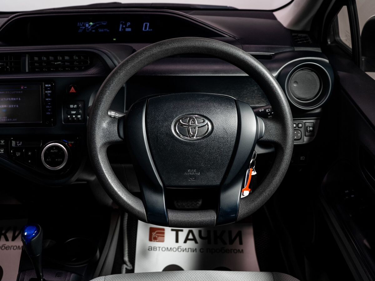 Toyota Aqua 2018 - фото автомобиля