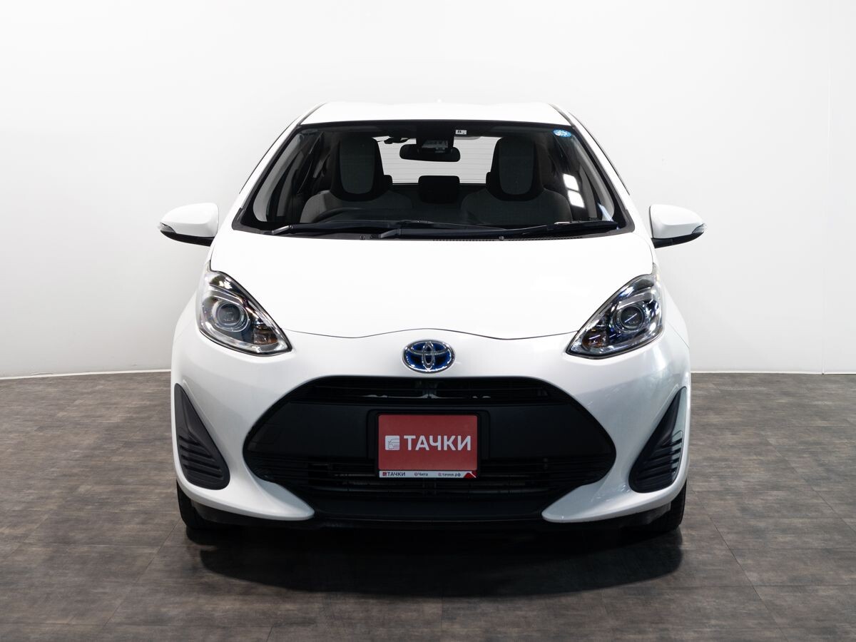 Toyota Aqua 2018 - фото автомобиля