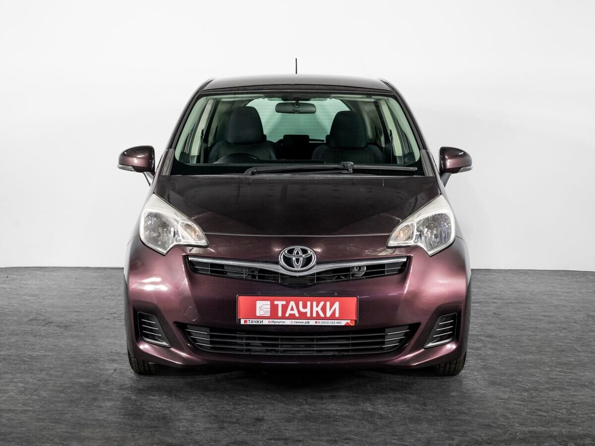 Toyota Ractis 2011 - фото автомобиля