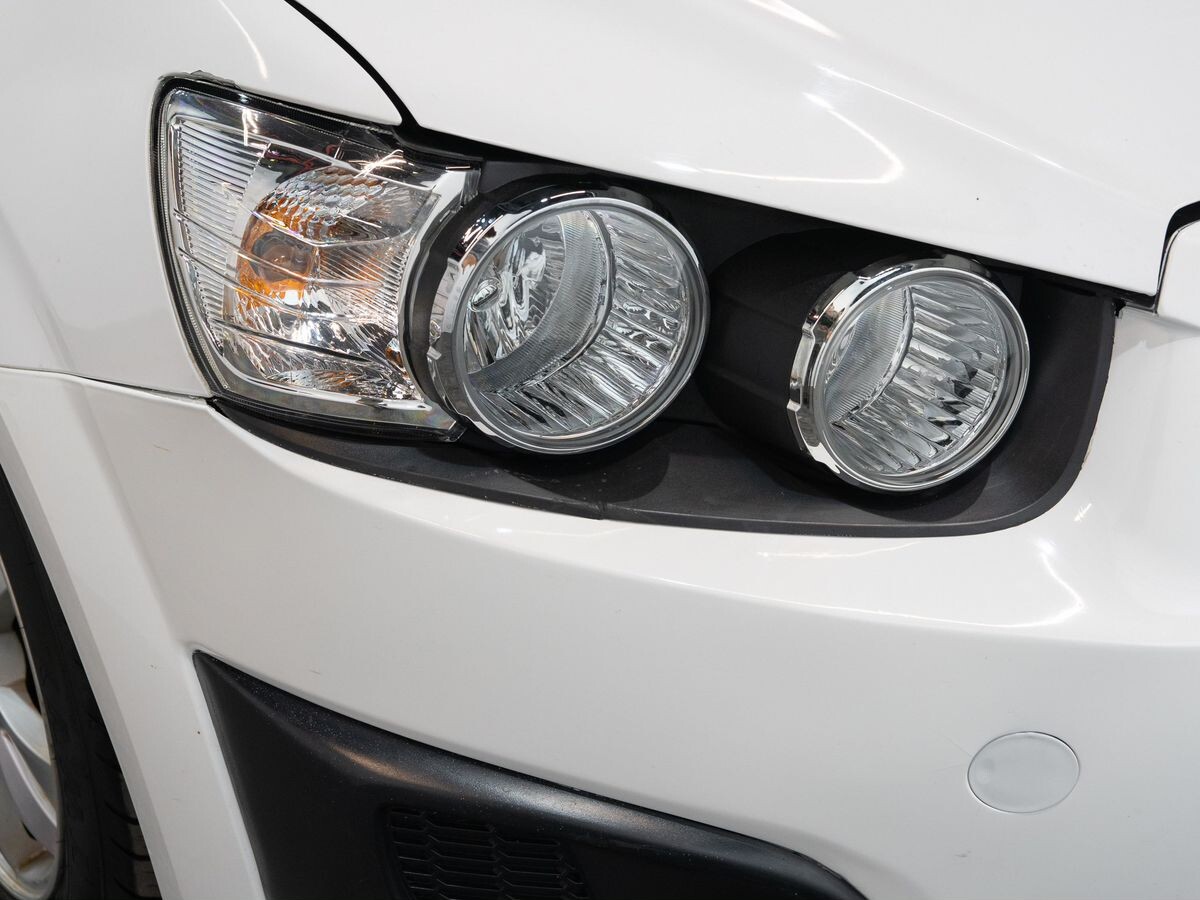 Chevrolet Aveo 2012 - фото автомобиля