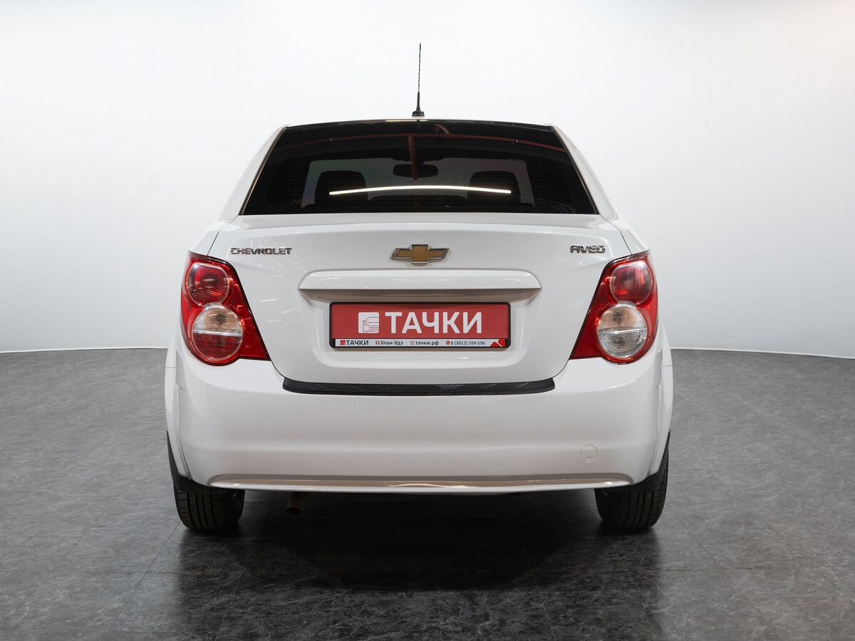 Chevrolet Aveo 2012 - фото автомобиля