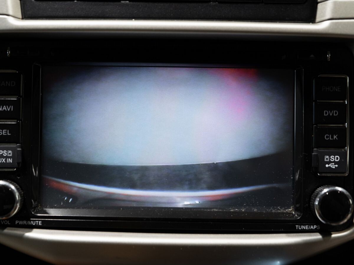 Toyota Harrier 2005 - фото автомобиля