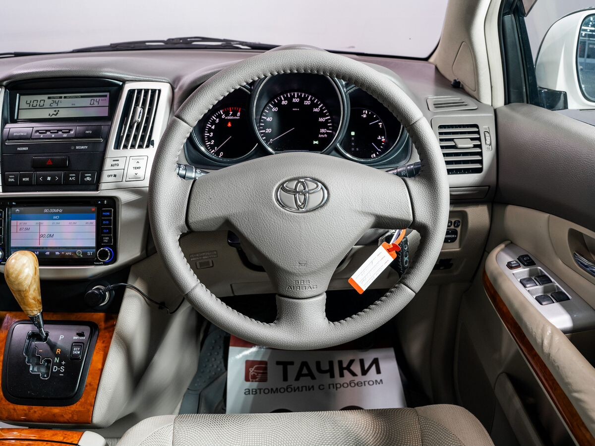 Toyota Harrier 2005 - фото автомобиля