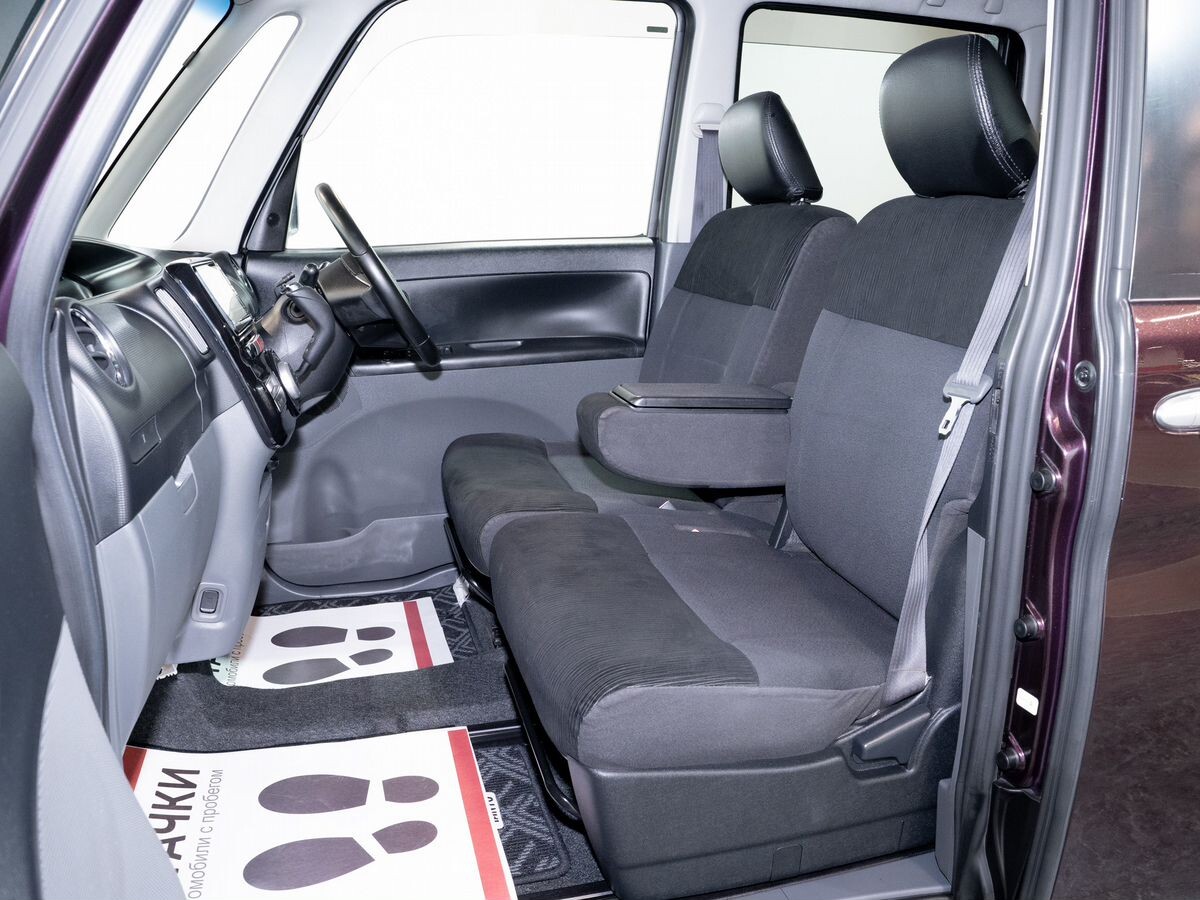 Daihatsu Tanto 2010 - фото автомобиля