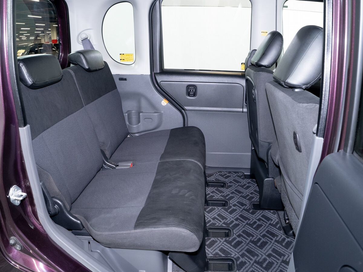 Daihatsu Tanto 2010 - фото автомобиля