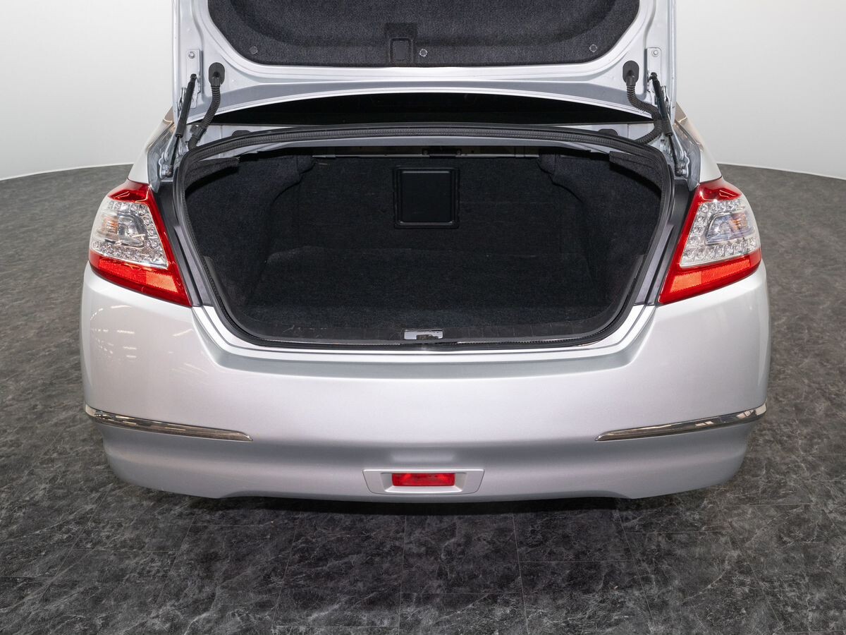 Nissan Teana 2012 - фото автомобиля