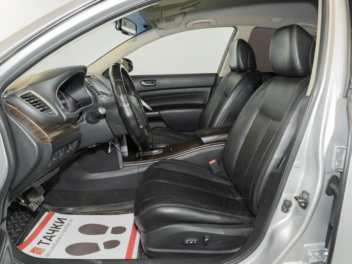 Nissan Teana 2012 - фото автомобиля