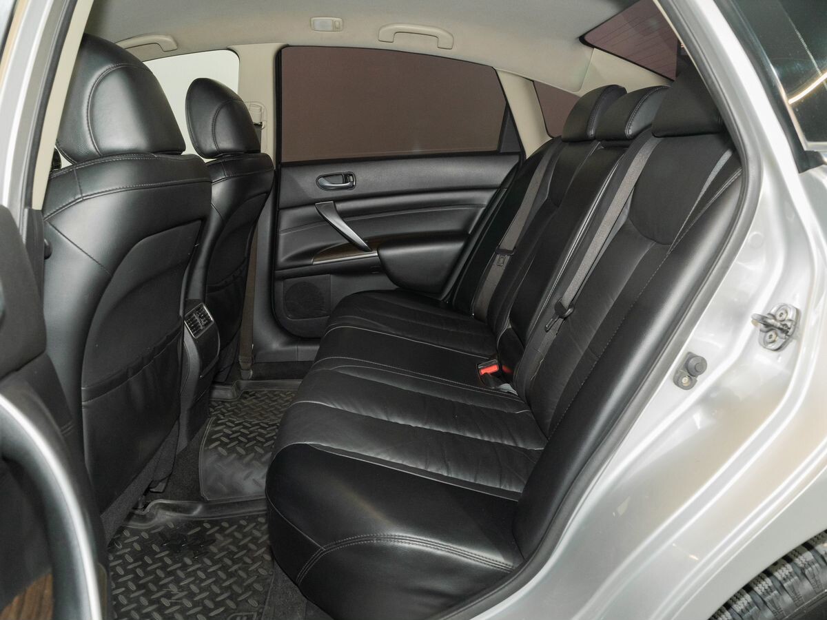 Nissan Teana 2012 - фото автомобиля