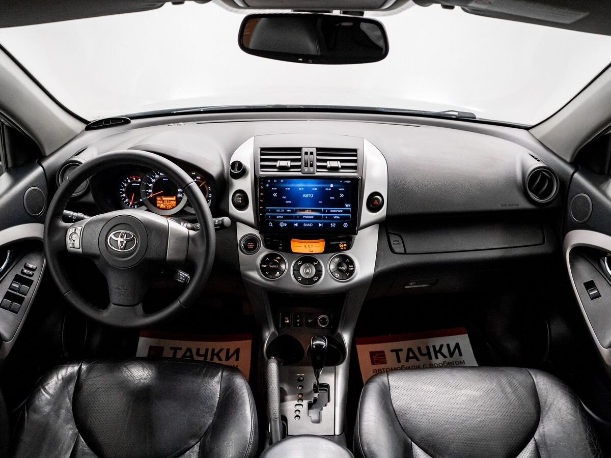Toyota RAV4 2008 - фото автомобиля