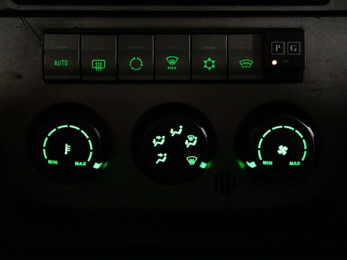 УАЗ Patriot 2015 - фото автомобиля