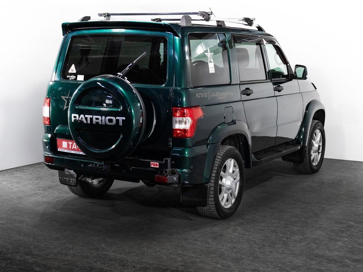 УАЗ Patriot 2015 - фото автомобиля