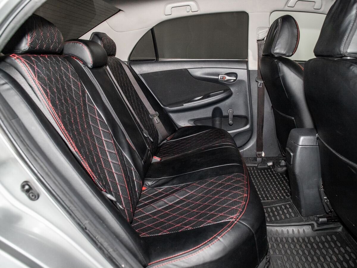 Toyota Corolla 2013 - фото автомобиля