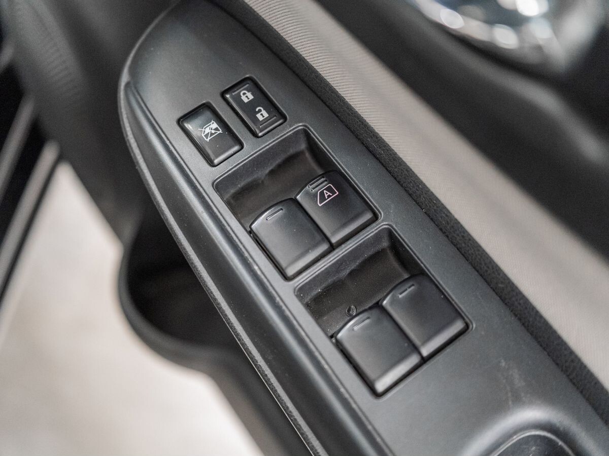 Nissan Note 2017 - фото автомобиля