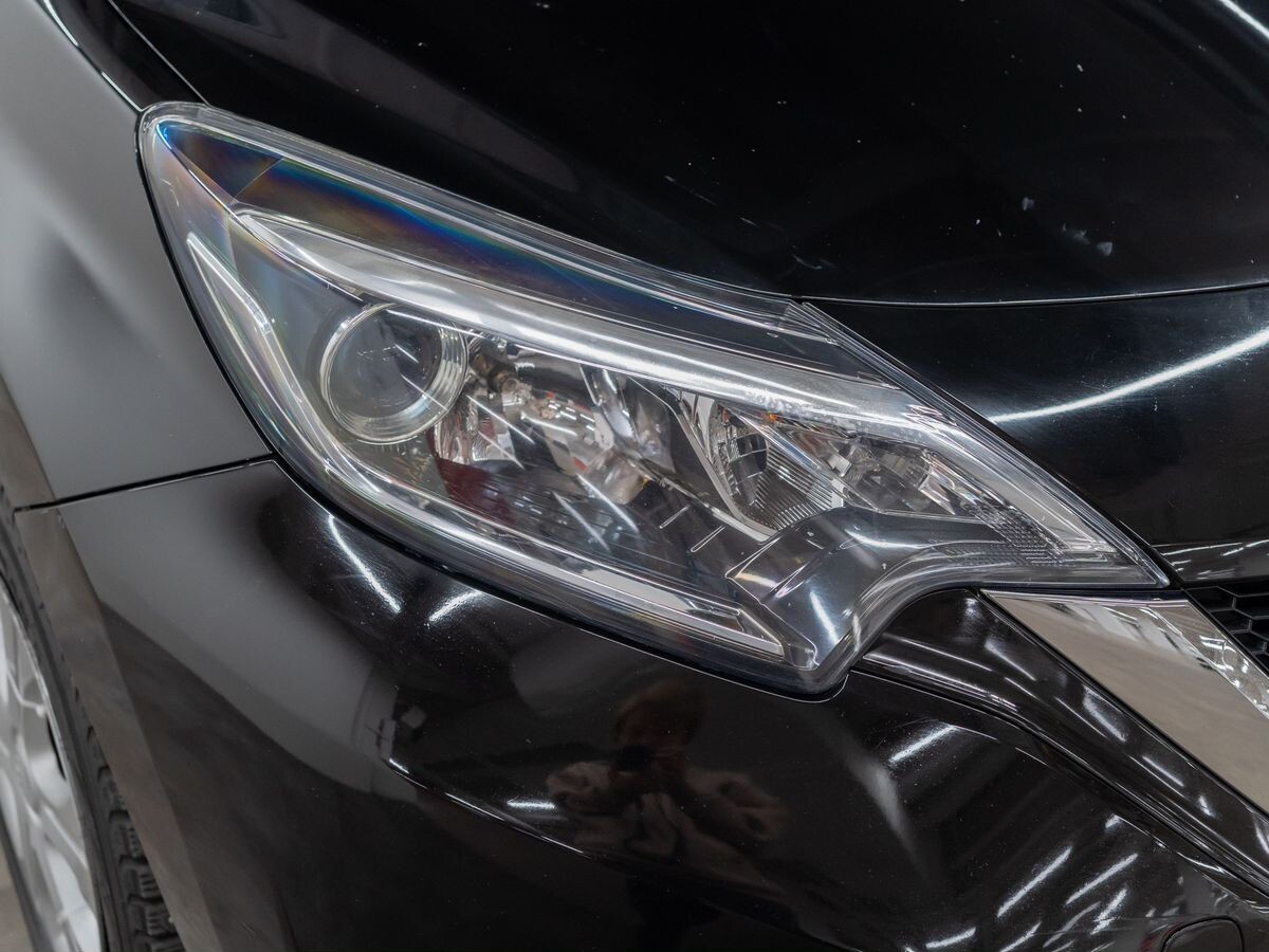 Nissan Note 2017 - фото автомобиля