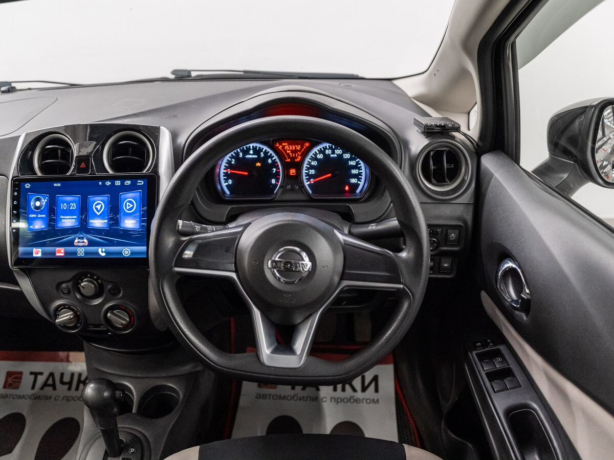 Nissan Note 2017 - фото автомобиля