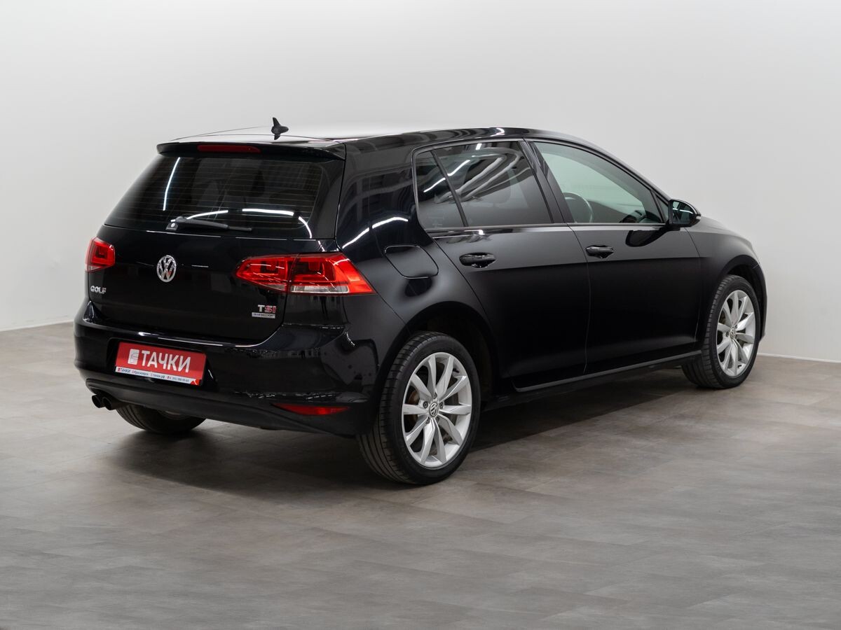 Volkswagen Golf 2013 - фото автомобиля