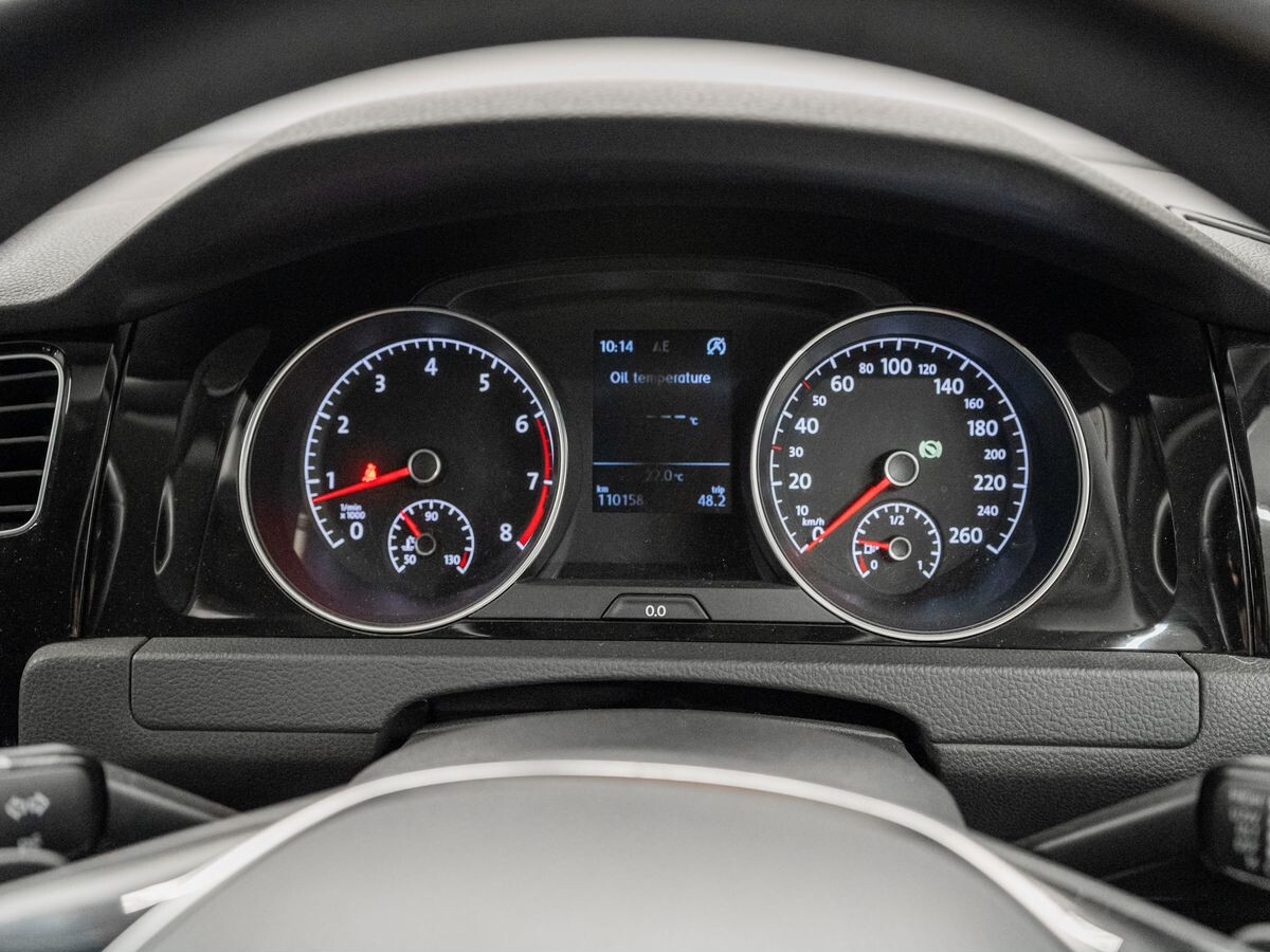 Volkswagen Golf 2013 - фото автомобиля