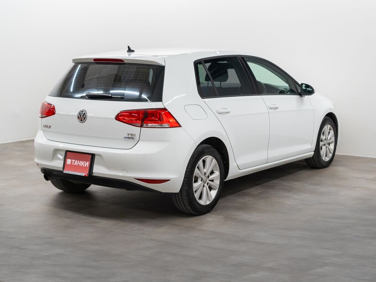 Volkswagen Golf 2015 - фото автомобиля