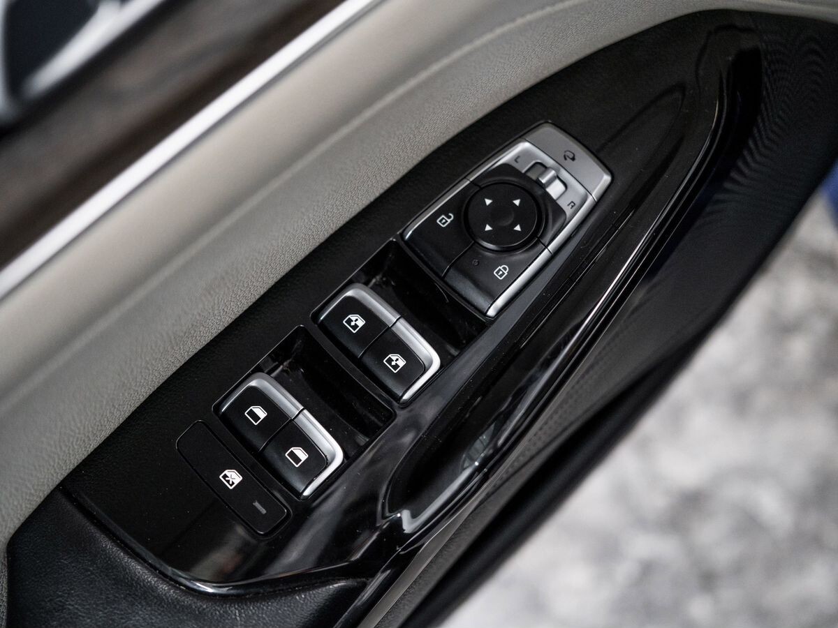 Kia K5 2020 - фото автомобиля