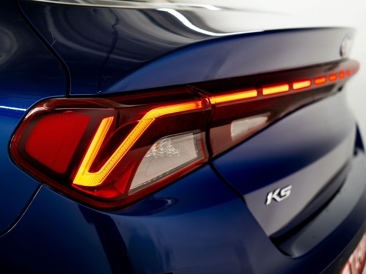 Kia K5 2020 - фото автомобиля