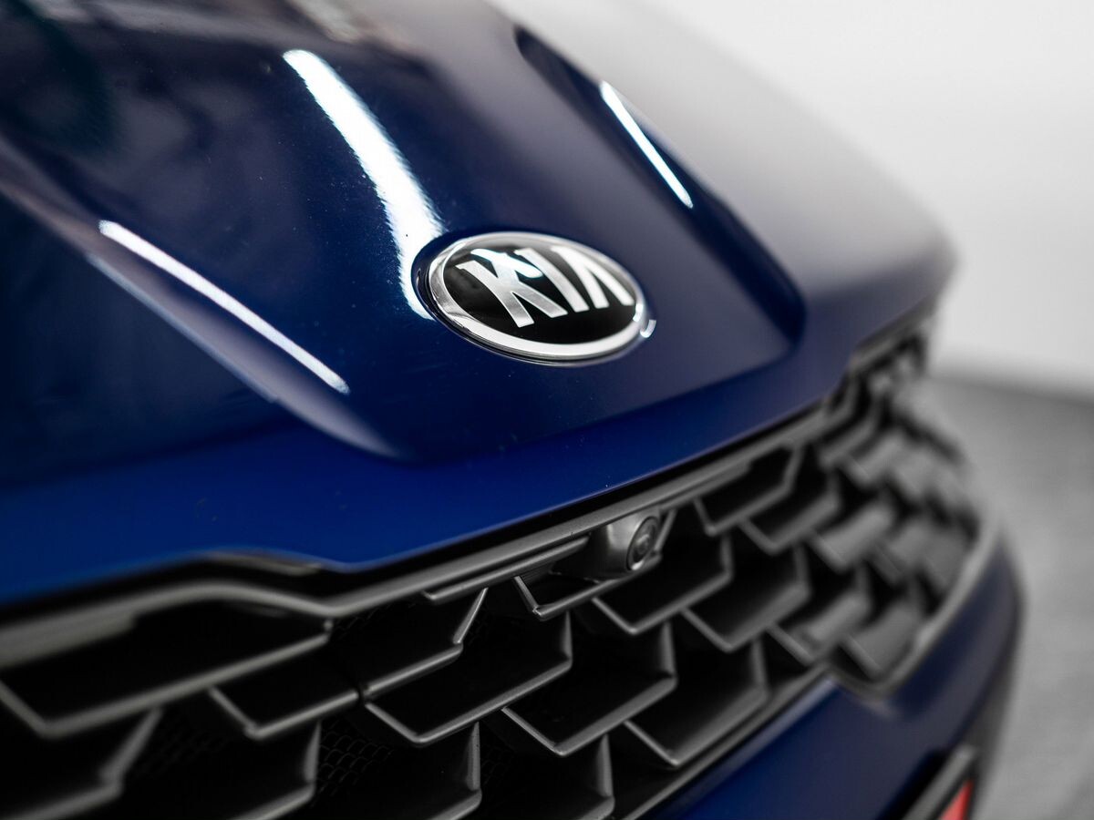 Kia K5 2020 - фото автомобиля