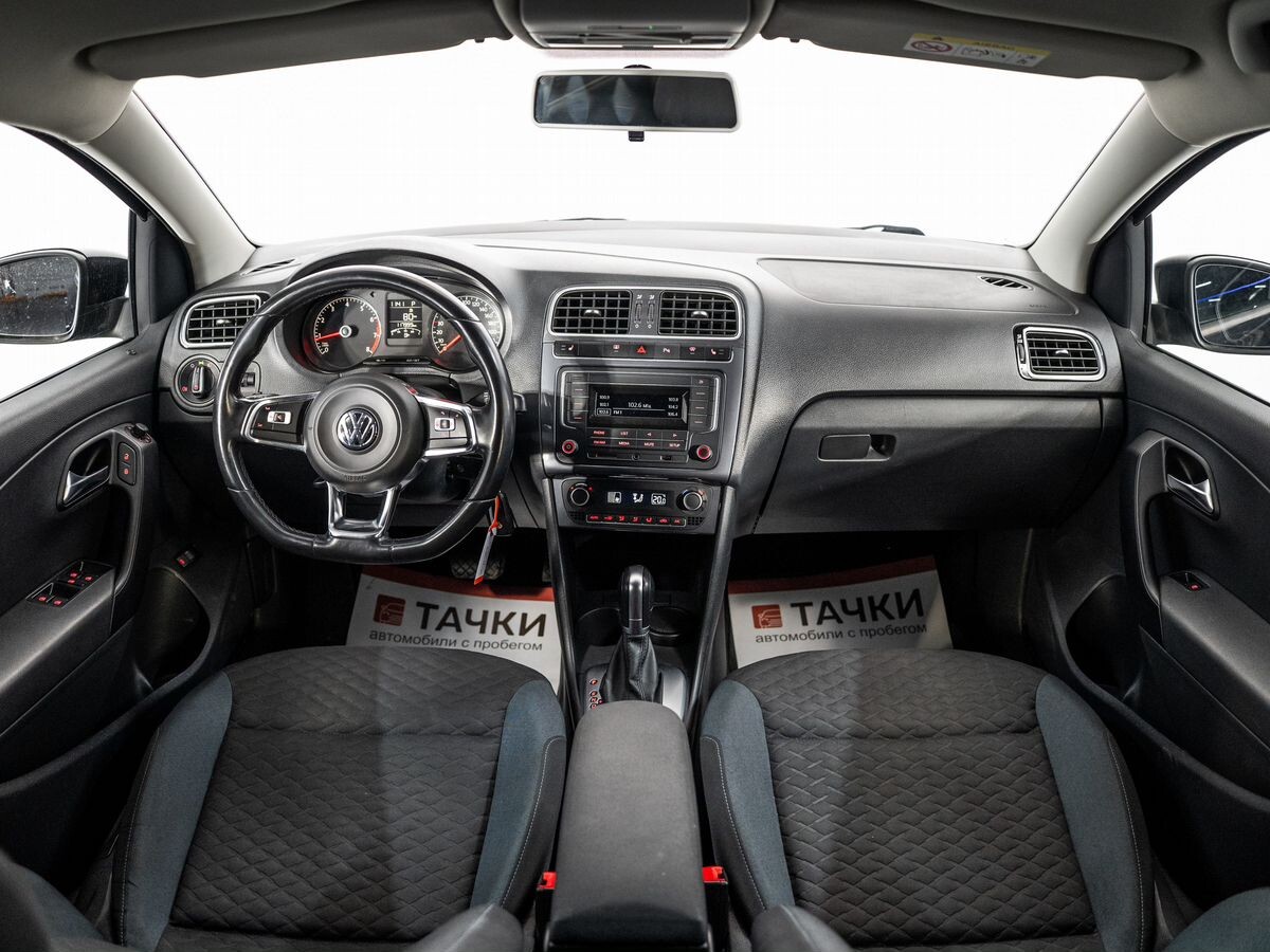 Volkswagen Polo 2020 - фото автомобиля