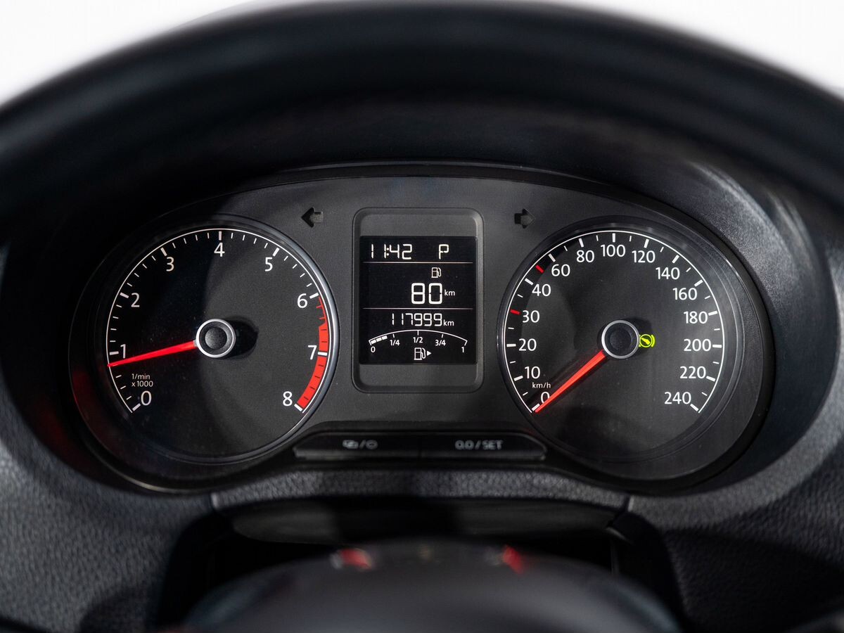 Volkswagen Polo 2020 - фото автомобиля