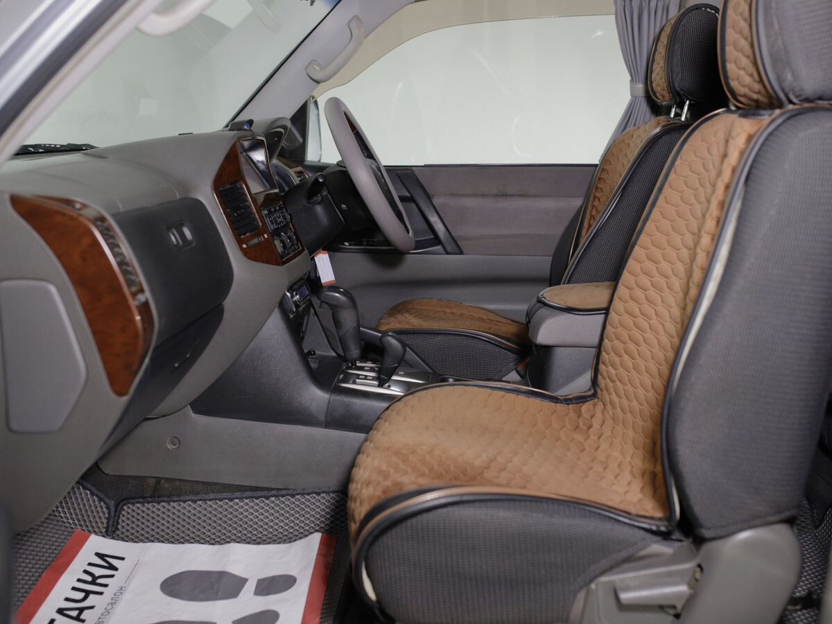 Mitsubishi Pajero 2005 - фото автомобиля