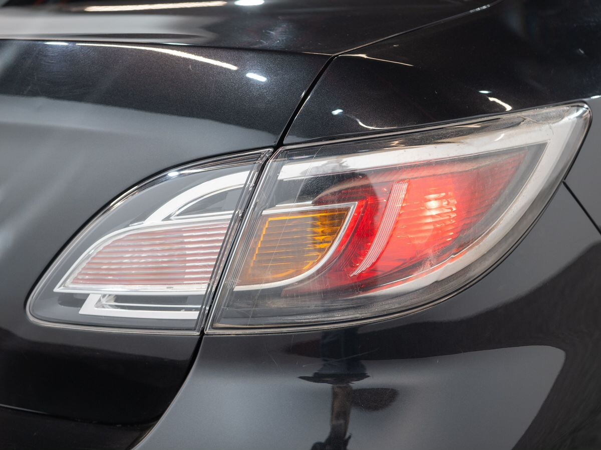 Mazda 6 2010 - фото автомобиля