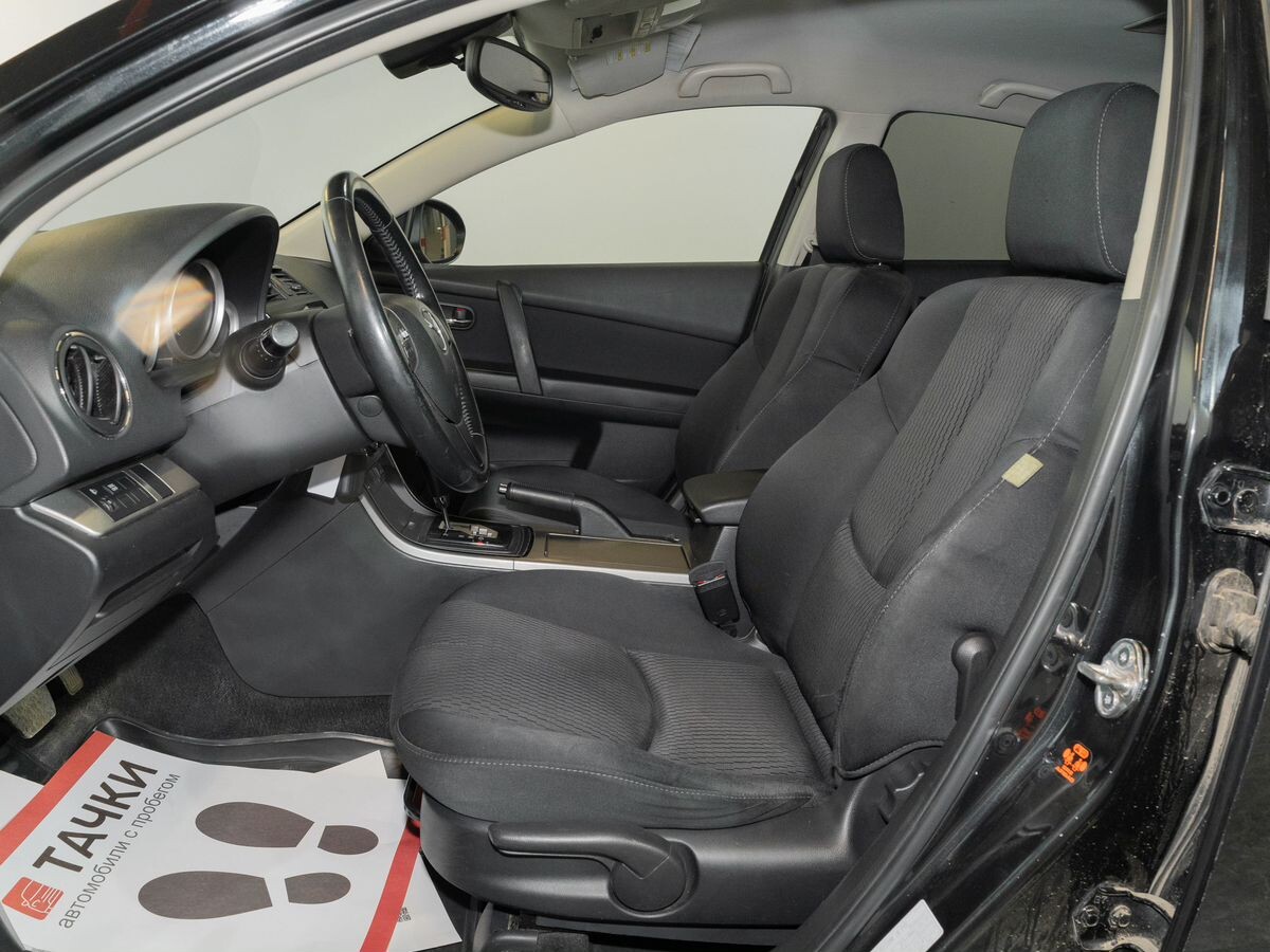 Mazda 6 2010 - фото автомобиля