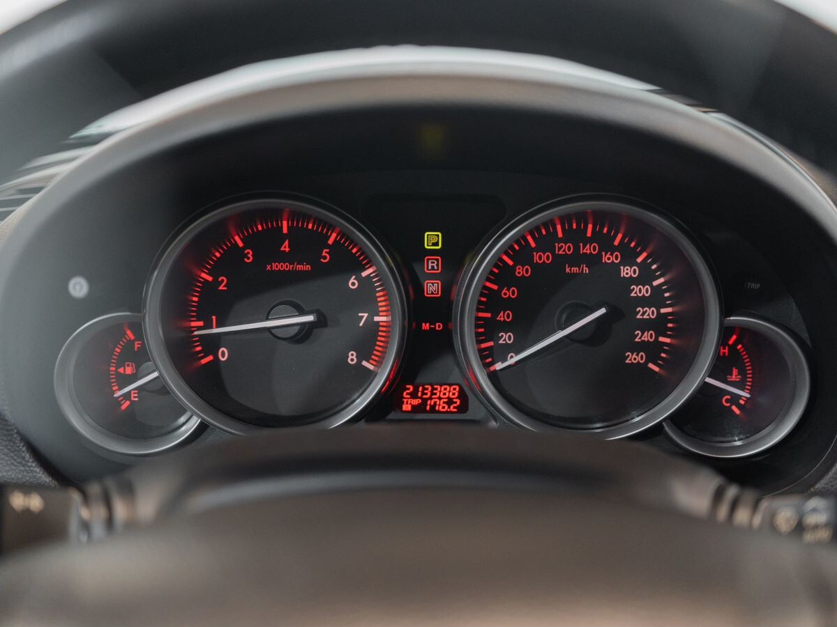 Mazda 6 2010 - фото автомобиля