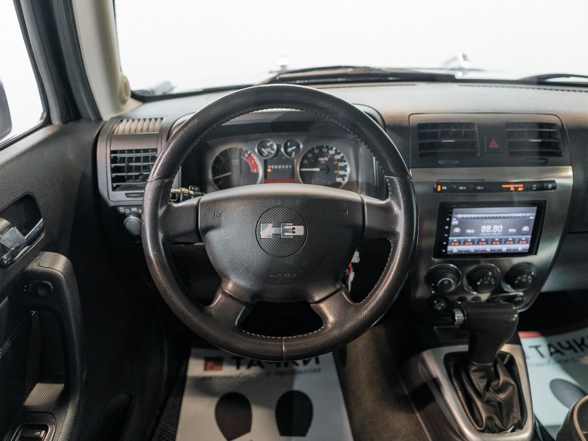 Hummer H3 2006 - фото автомобиля
