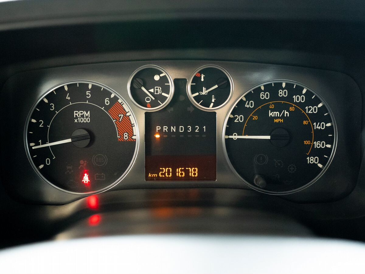 Hummer H3 2006 - фото автомобиля