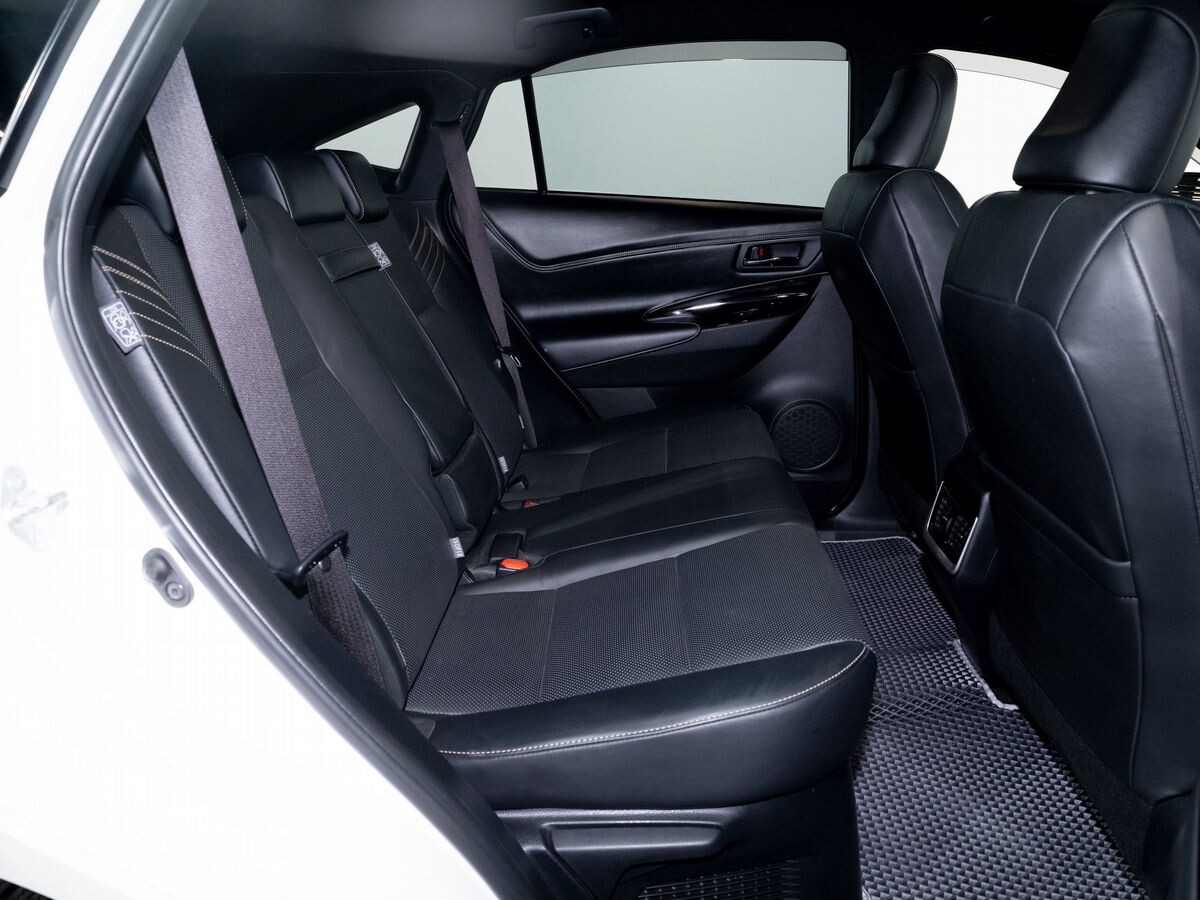 Toyota Harrier 2019 - фото автомобиля